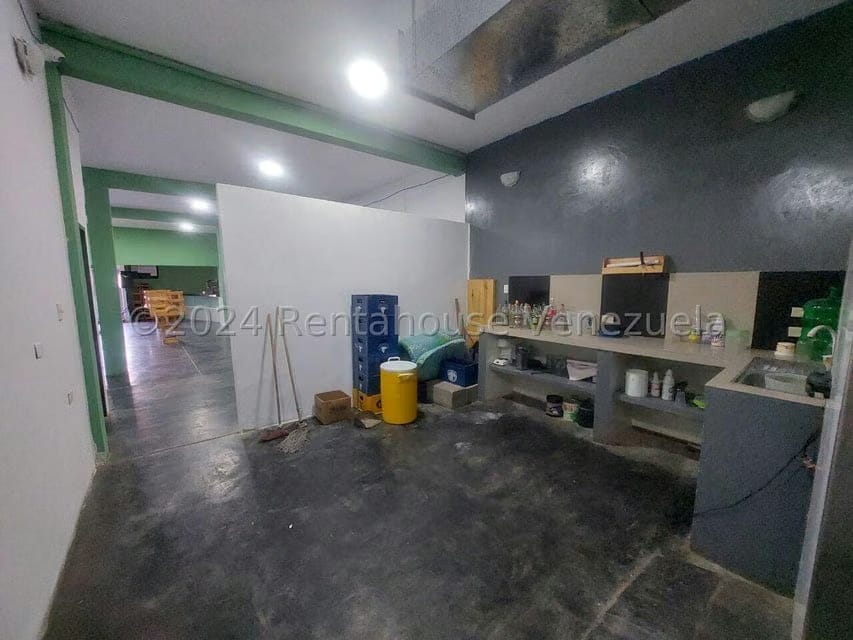 Comercial (Local Comercial) en Alquiler en Casco Central, Zulia - 12