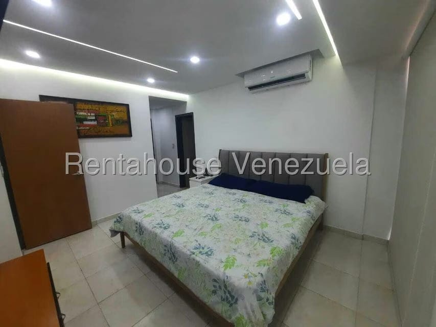 Apartamento (1 Nivel) en Venta en Trigal Norte, Carabobo - 19