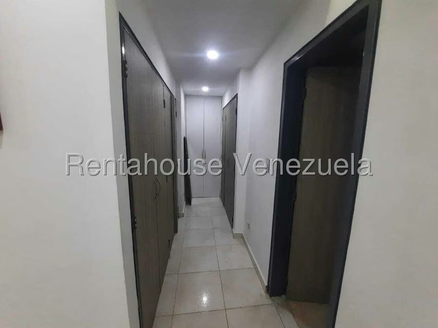 Apartamento (1 Nivel) en Venta en Trigal Norte, Carabobo - 20
