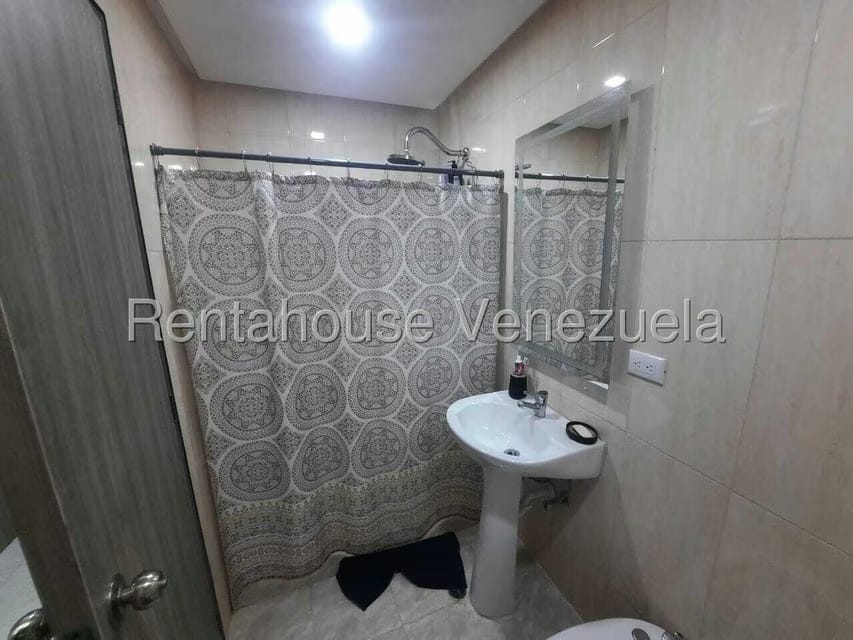 Apartamento (1 Nivel) en Venta en Trigal Norte, Carabobo - 22
