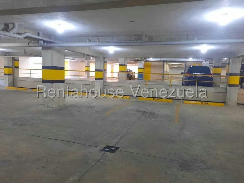 Apartamento (1 Nivel) en Venta en Trigal Norte, Carabobo - 25