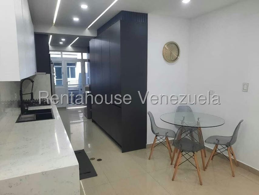 Apartamento (1 Nivel) en Venta en Trigal Norte, Carabobo - 6