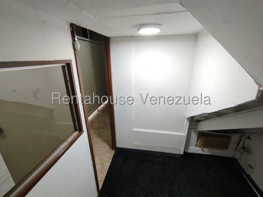 Comercial (Local Comercial) en Venta en Castillito, Carabobo - 13