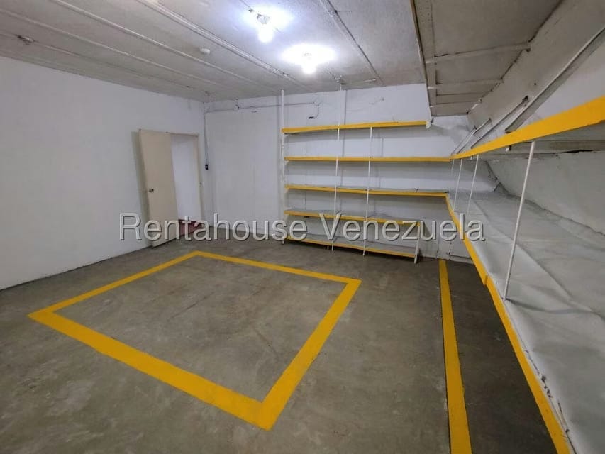Comercial (Local Comercial) en Venta en Castillito, Carabobo - 21