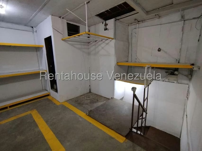 Comercial (Local Comercial) en Venta en Castillito, Carabobo - 23