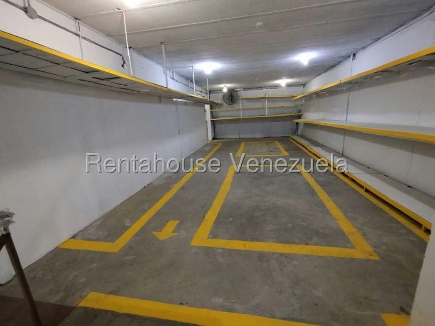 Comercial (Local Comercial) en Venta en Castillito, Carabobo - 26
