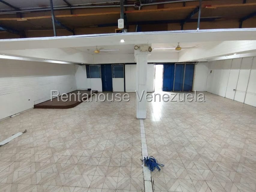 Comercial (Local Comercial) en Venta en Castillito, Carabobo - 5