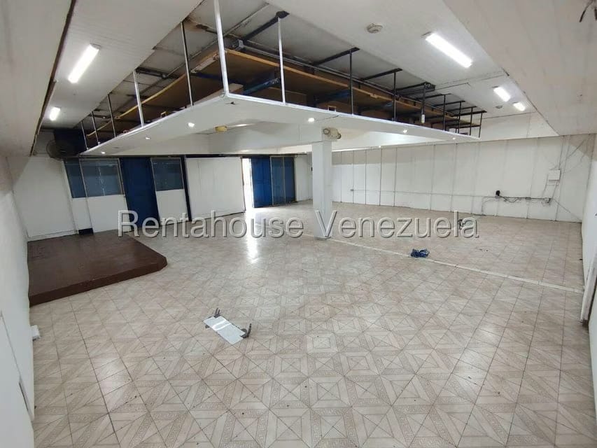 Comercial (Local Comercial) en Venta en Castillito, Carabobo - 8