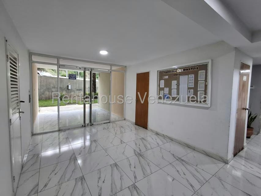 Apartamento (1 Nivel) en Venta en Santa Rosalia, Aragua - 2