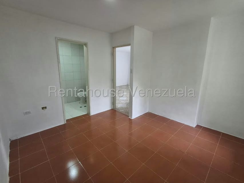 Apartamento (1 Nivel) en Venta en Santa Rosalia, Aragua - 21