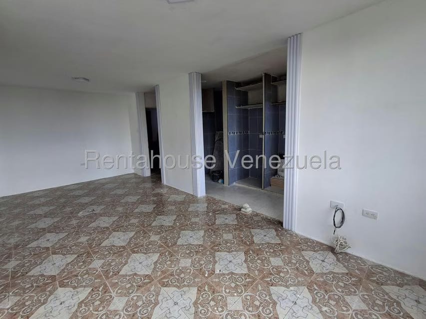 Apartamento (1 Nivel) en Venta en Santa Rosalia, Aragua - 5