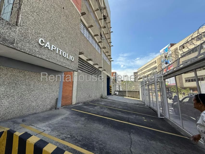 Comercial (Galpon - Deposito) en Alquiler en Boleita Sur, Distrito Metropolitano - 2