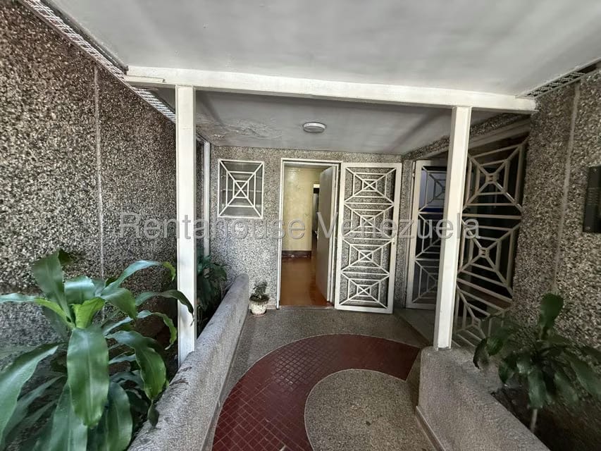 Comercial (Galpon - Deposito) en Alquiler en Boleita Sur, Distrito Metropolitano - 3