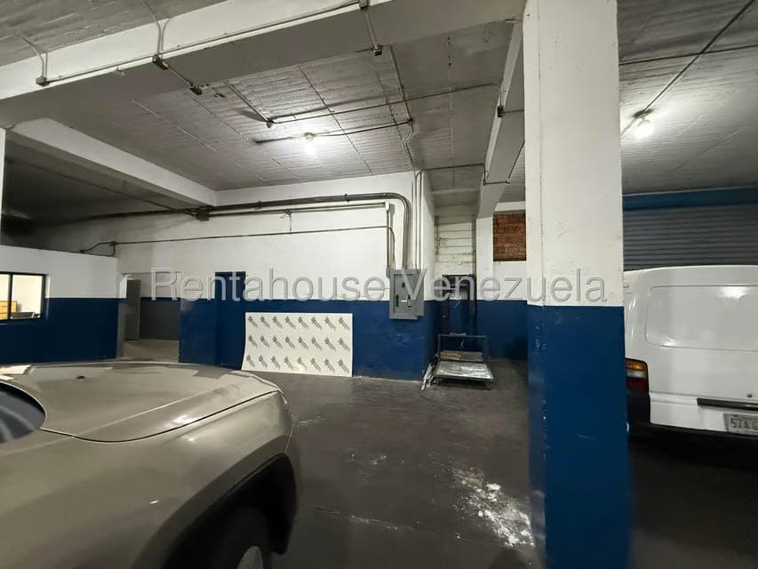 Comercial (Galpon - Deposito) en Alquiler en Boleita Sur, Distrito Metropolitano - 26