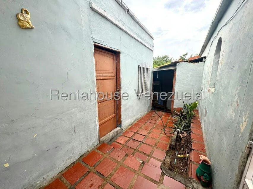 Terreno (Comercial) en Venta en Centro, Lara - 30
