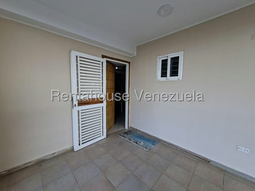Apartamento (1 Nivel) en Venta en Boca de Aroa, Falcon - 3