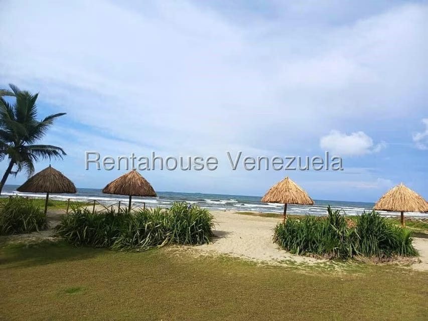 Apartamento (1 Nivel) en Venta en Boca de Aroa, Falcon - 34