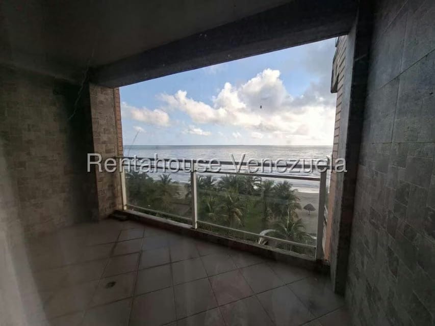 Apartamento (1 Nivel) en Venta en Boca de Aroa, Falcon - 41