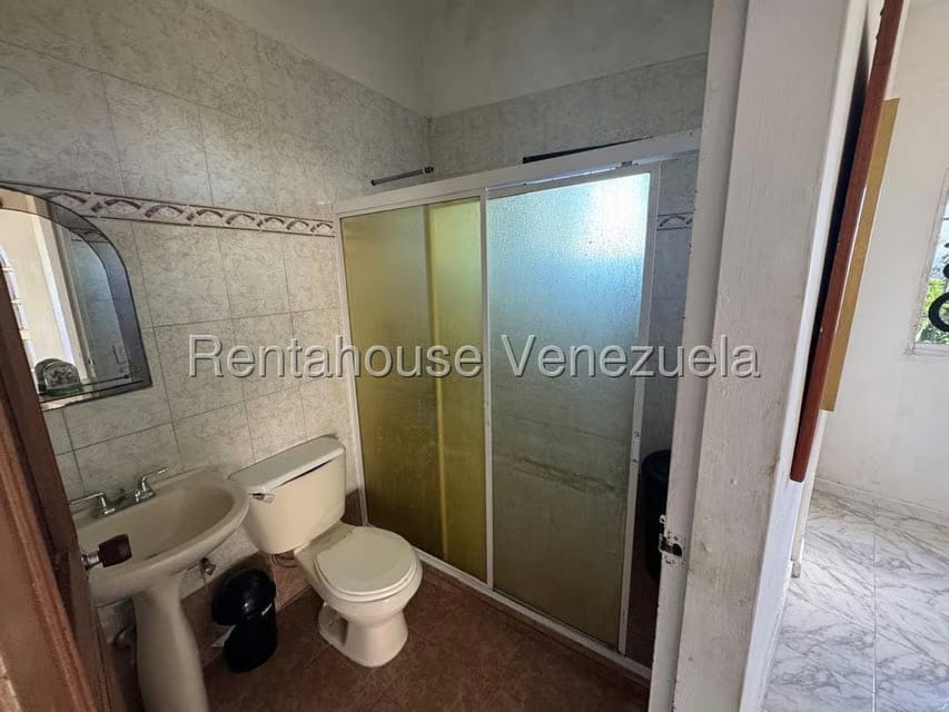 Casa (1 Nivel) en Venta en El Limon, Miranda - 11