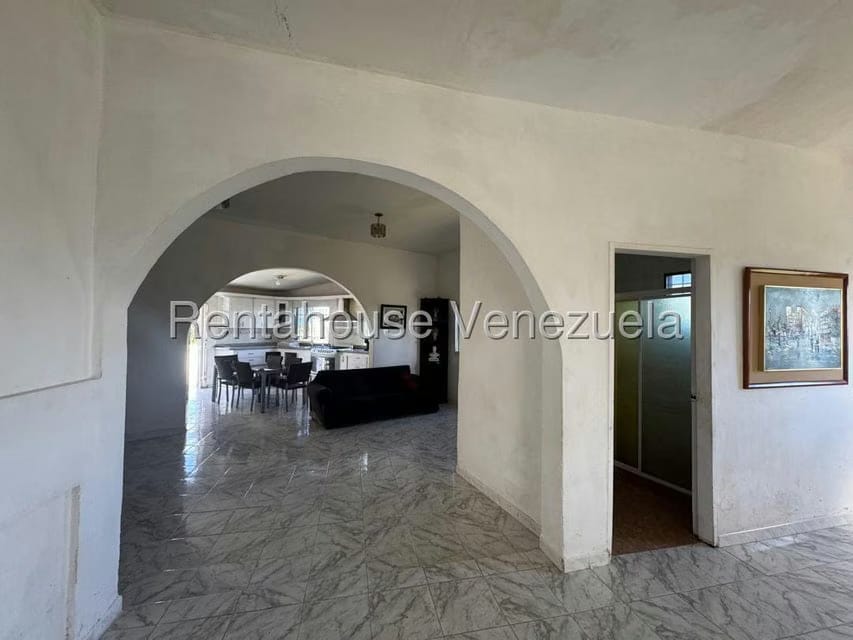Casa (1 Nivel) en Venta en El Limon, Miranda - 12