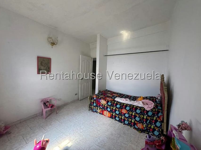 Casa (1 Nivel) en Venta en El Limon, Miranda - 22
