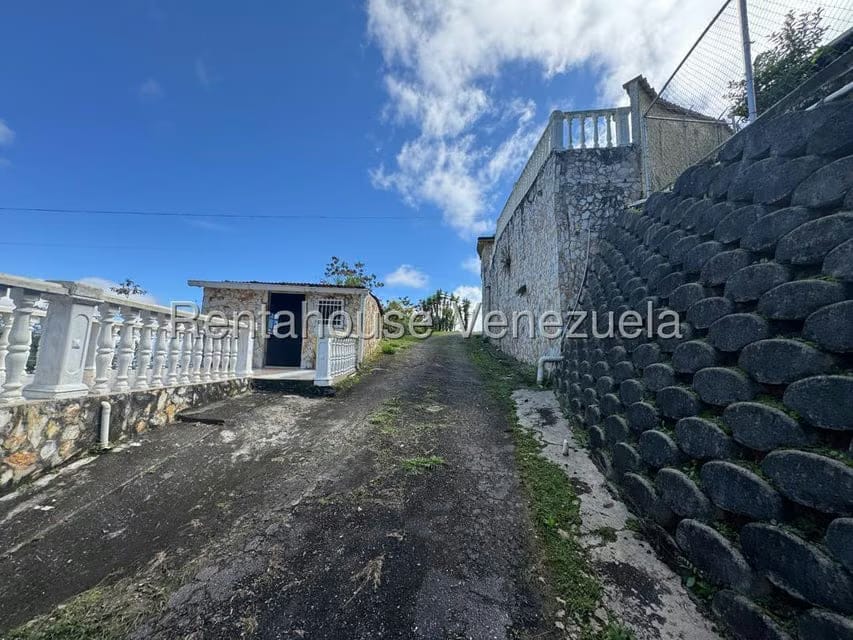 Casa (1 Nivel) en Venta en El Limon, Miranda - 29