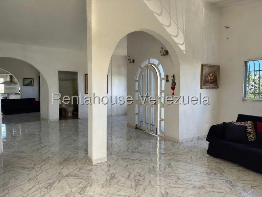 Casa (1 Nivel) en Venta en El Limon, Miranda - 7