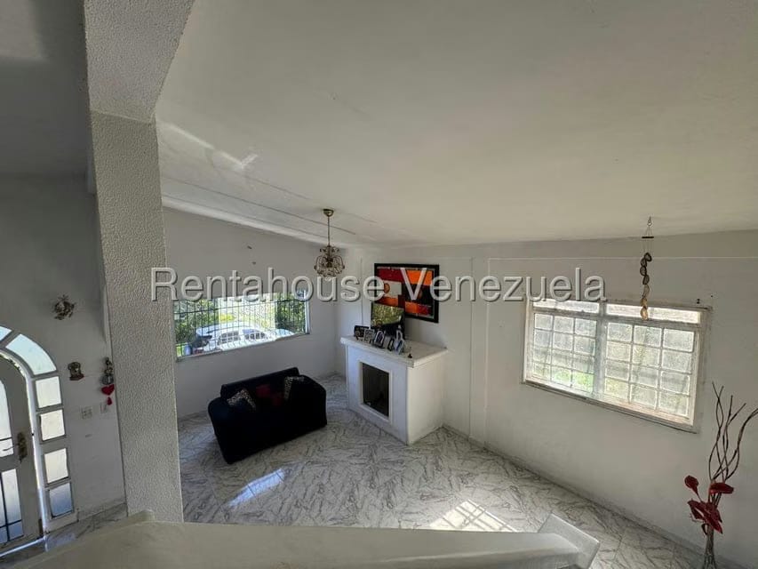 Casa (1 Nivel) en Venta en El Limon, Miranda - 8