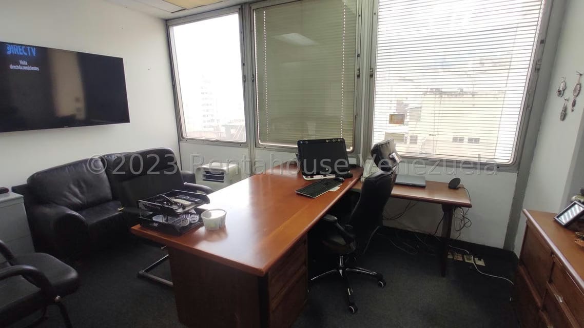 Comercial (Oficina) en Venta en Parroquia La Candelaria, Distrito Metropolitano - 12