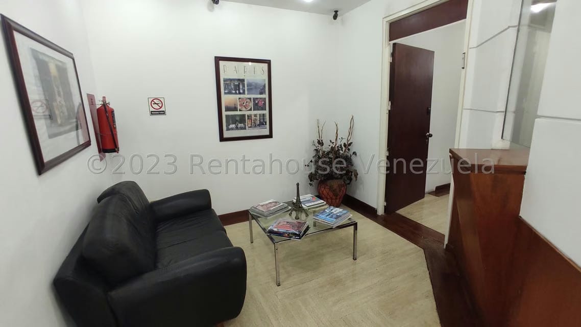 Comercial (Oficina) en Venta en Parroquia La Candelaria, Distrito Metropolitano - 4