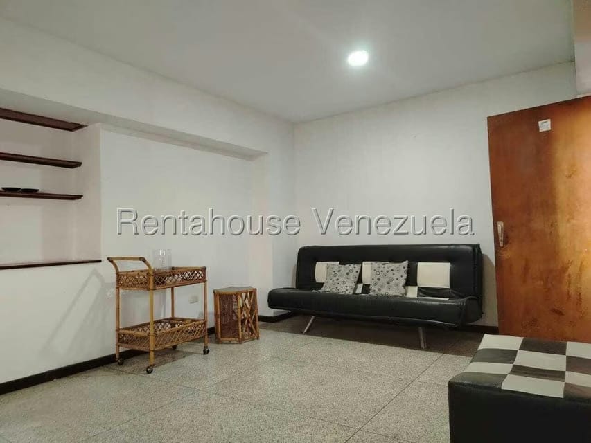 Apartamento (1 Nivel) en Alquiler en Zona Oeste, Lara - 20