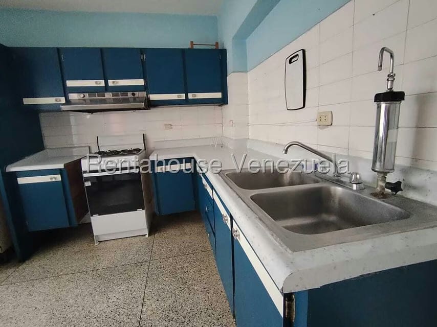Apartamento (1 Nivel) en Alquiler en Zona Oeste, Lara - 29
