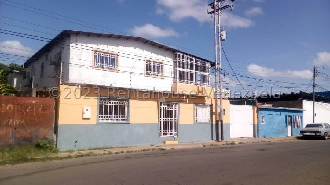 Casa (Multipes Niveles) en Venta en Sector Bobare, Falcon - 2