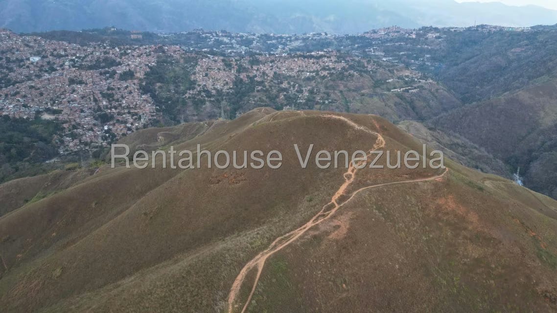 Terreno (Comercial) en Venta en El Encantado, Distrito Metropolitano
