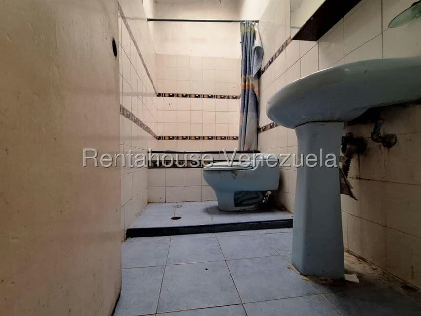 Casa (Duplex) en Venta en Las Mercedes, Lara - 18