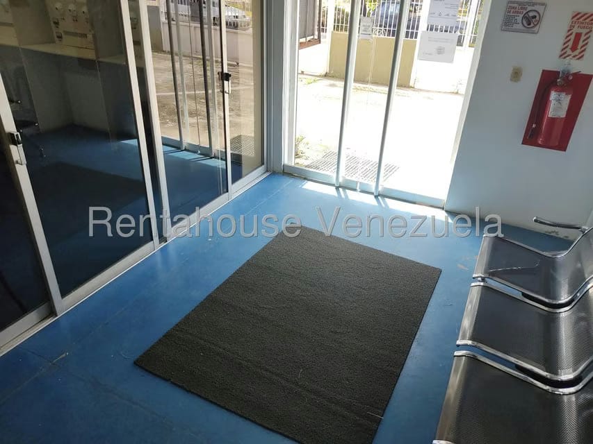 Comercial (Edificio) en Venta en Guatire, Miranda - 9