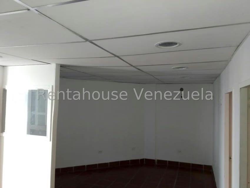 Comercial (Local Comercial) en Alquiler en Centro, Lara - 13
