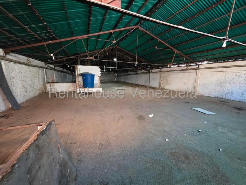 Comercial (Local Comercial) en Alquiler en Catia, Distrito Metropolitano - 16