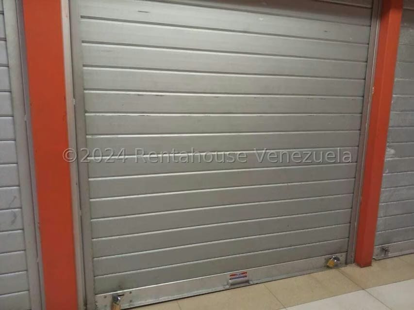 Comercial (Local Comercial) en Venta en La Esmeralda, Carabobo - 5