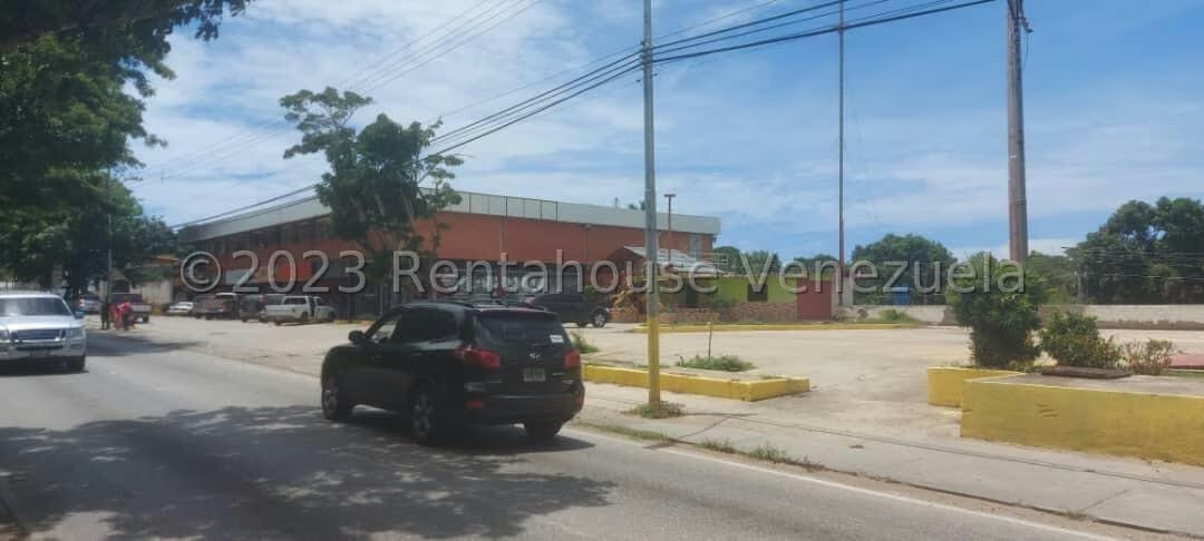 Comercial (Local Comercial) en Alquiler en Paraguachi, Nueva Esparta - 4