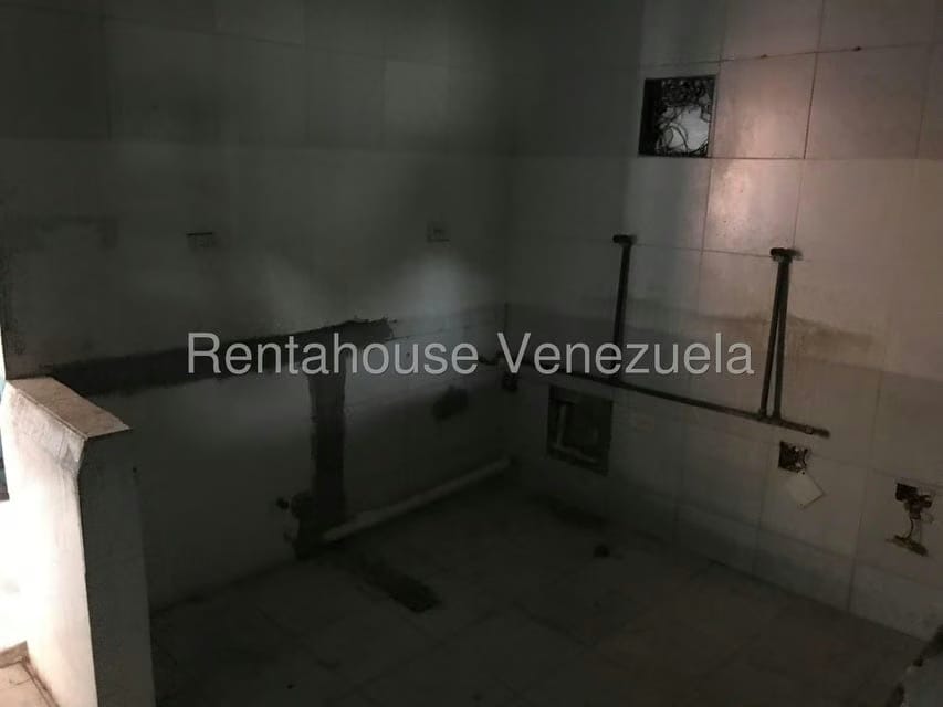 Comercial (Local Comercial) en Alquiler en Paraguachi, Nueva Esparta - 9