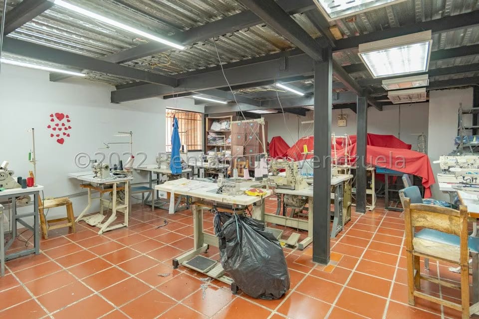 Casa (Multipes Niveles) en Venta en Parroquia Santa Teresa, Distrito Metropolitano - 22