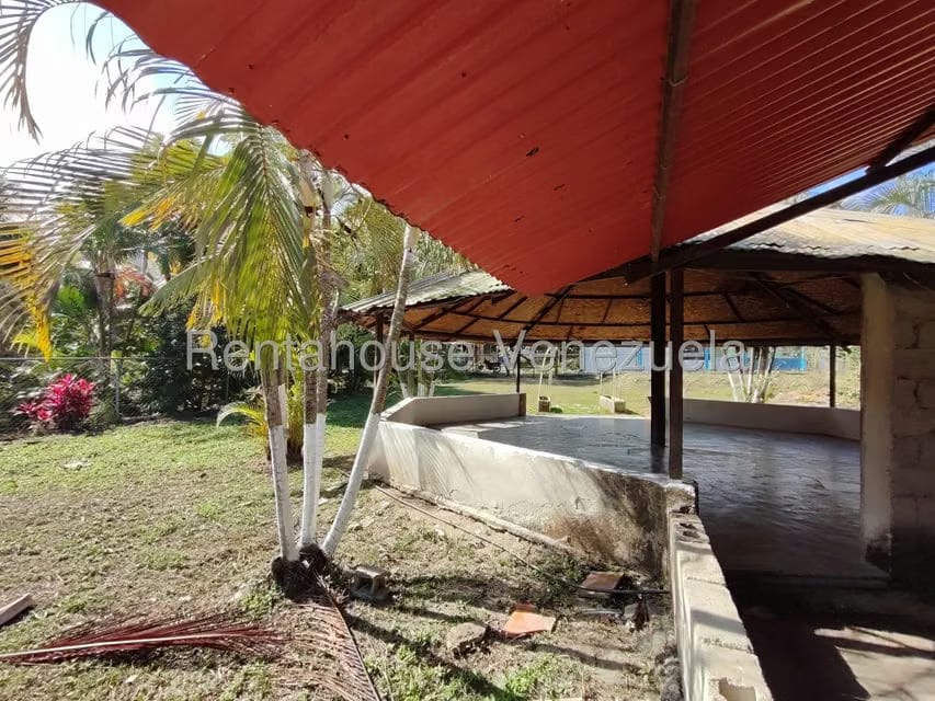 Terreno (Comercial) en Venta en La Guacamaya, Aragua - 16