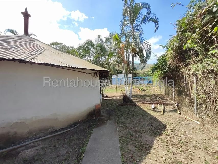 Terreno (Comercial) en Venta en La Guacamaya, Aragua - 23