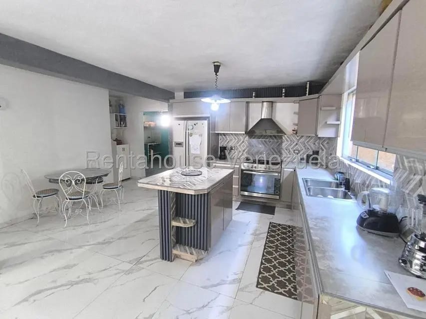 Casa (Duplex) en Venta en Los Tamarindos, Carabobo - 14