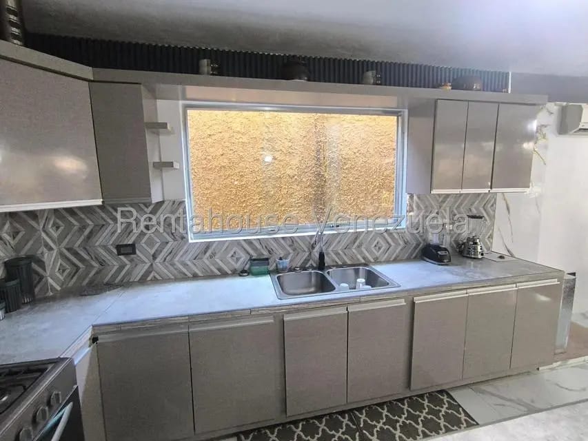 Casa (Duplex) en Venta en Los Tamarindos, Carabobo - 16