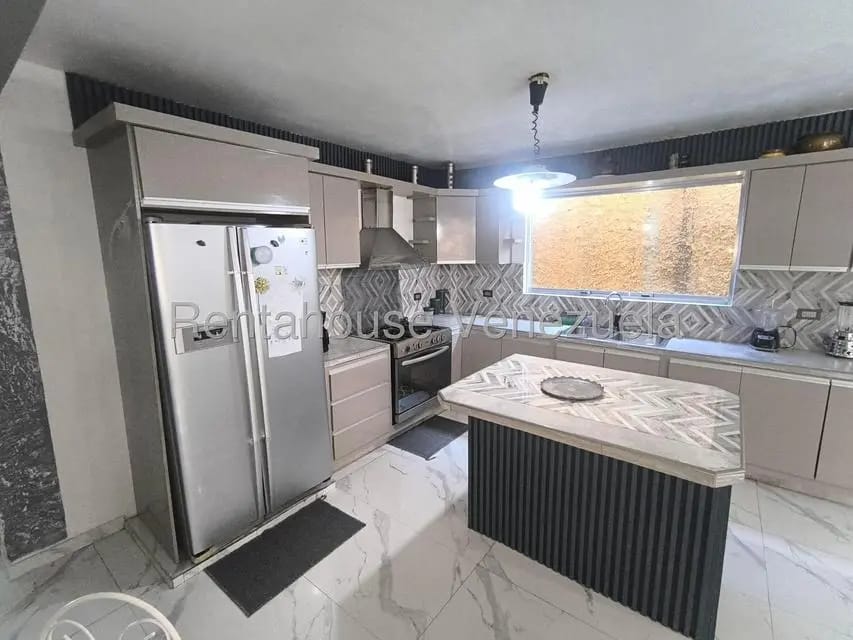 Casa (Duplex) en Venta en Los Tamarindos, Carabobo - 18