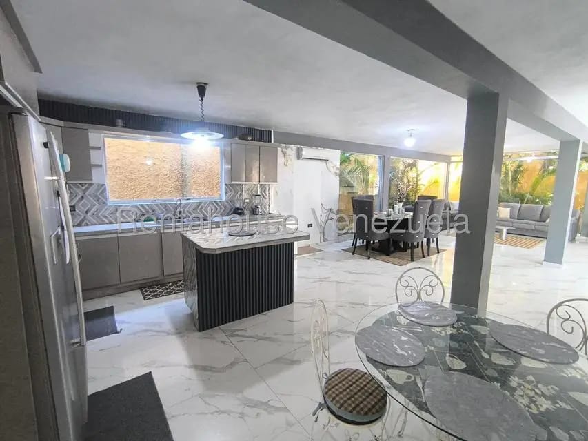 Casa (Duplex) en Venta en Los Tamarindos, Carabobo - 20