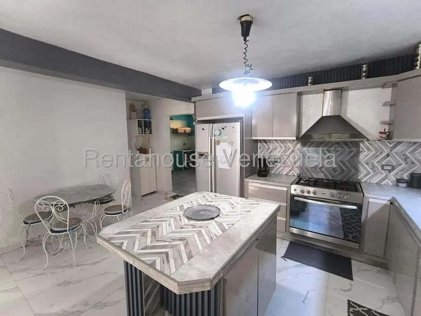 Casa (Duplex) en Venta en Los Tamarindos, Carabobo - 21