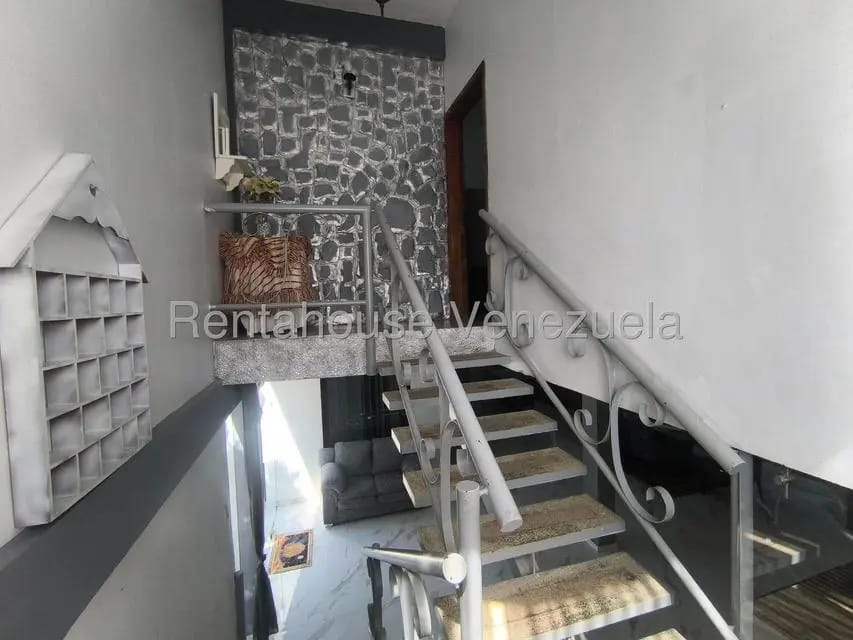 Casa (Duplex) en Venta en Los Tamarindos, Carabobo - 31